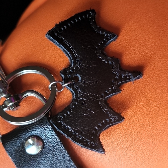 Goth Pumpkin Harness Transformation Bag - Picture 5 of 8